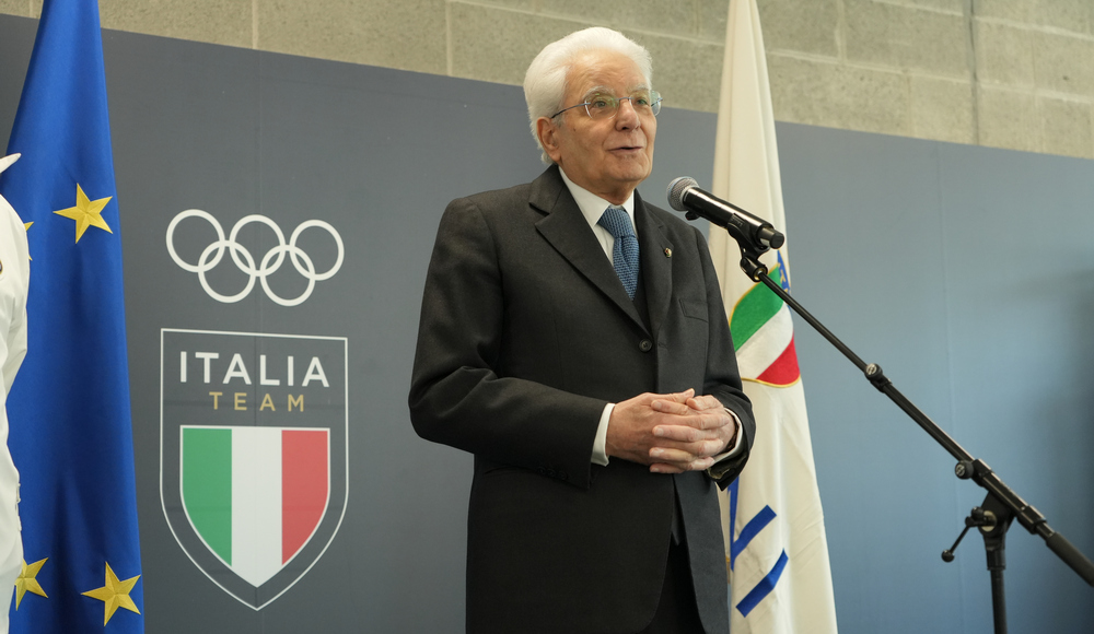 Mattarella e Meloni alla cerimonia di apertura di Taranto 2026