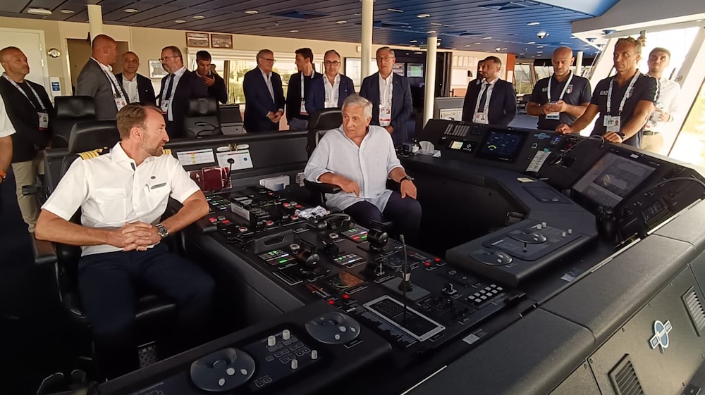 Tajani 2